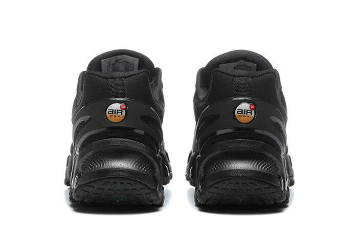 NIKE AIR MAX DN8 TRIPLE BLACK