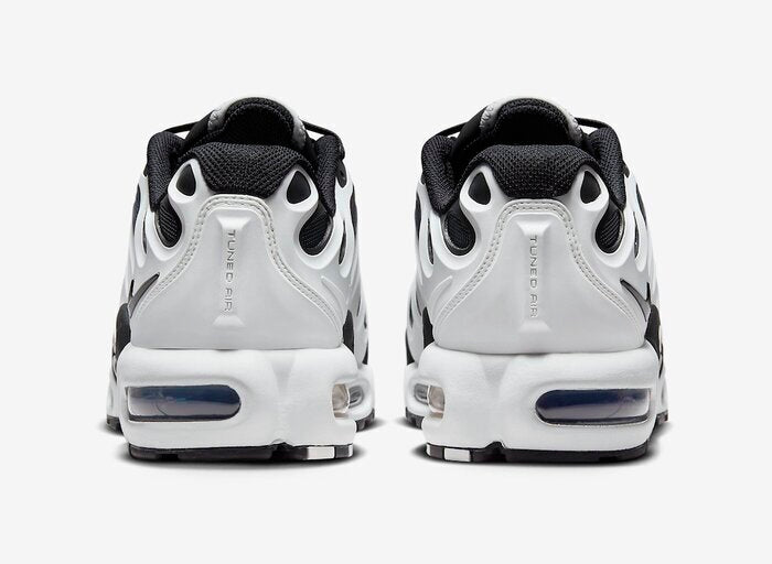 NIKE AIR MAX PLUS TN DRIFT ZEBRA