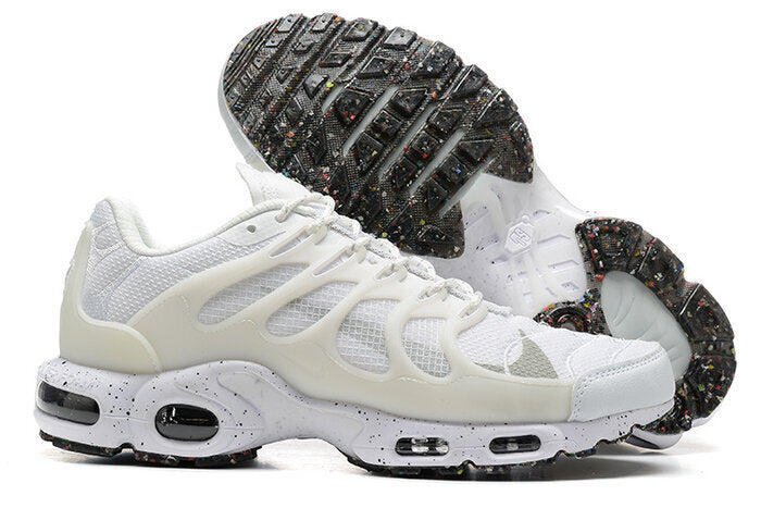 NIKE AIR MAX PLUS TN TERRASCAPE TRIPLE WHITE
