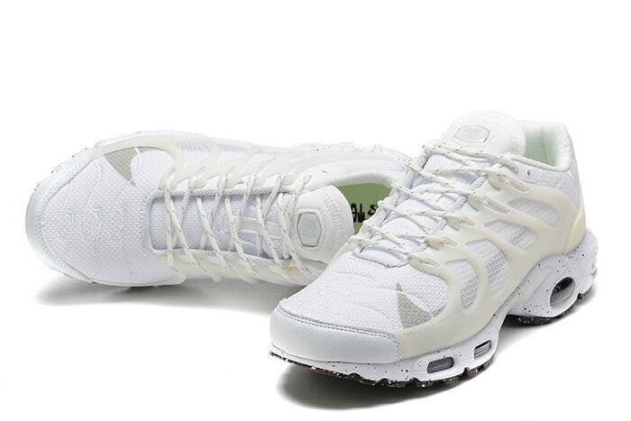 NIKE AIR MAX PLUS TN TERRASCAPE TRIPLE WHITE