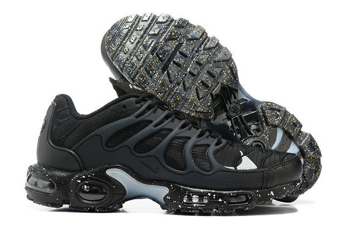 NIKE AIR MAX PLUS TN TERRASCAPR SPACE