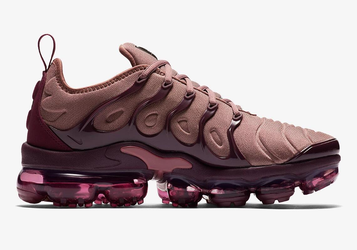 NIKE VAPORMAX PLUS PURPLE