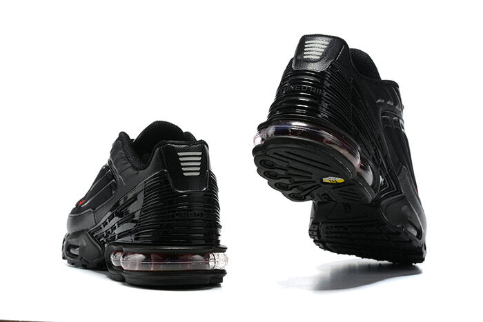 NIKE TN 3 RED LINE