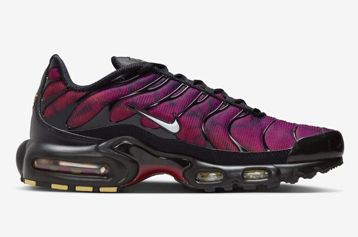 NIKE AIR MAX PLUS TN 25