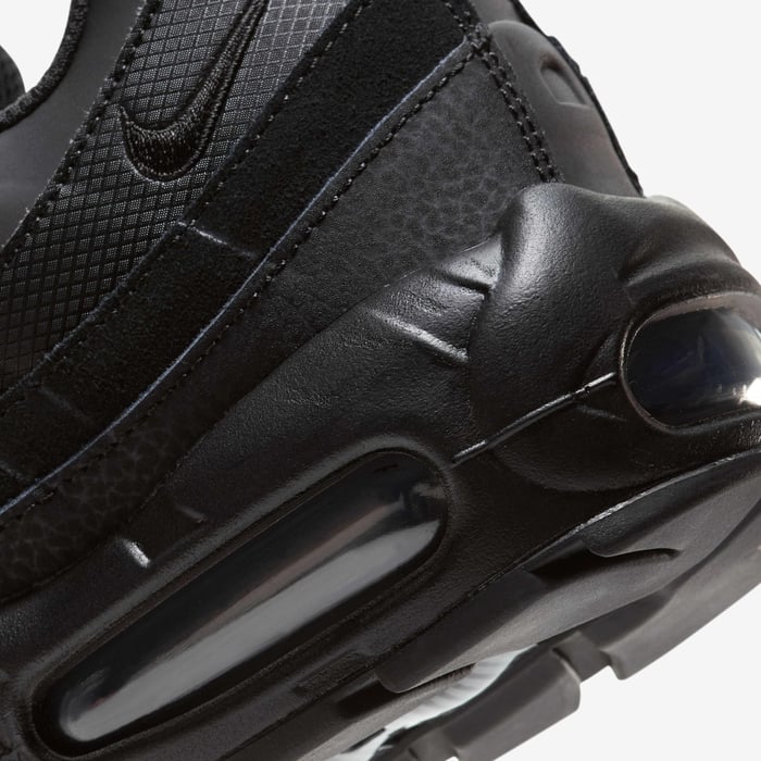 Nike Air Max 95 Essentia CI3705-001 Nike