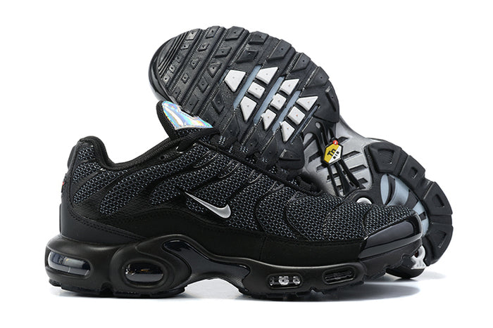 NIKE AIR MAX PLUS TN CHROME
