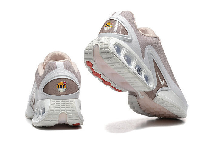 NIKE AIR MAX DN PINK