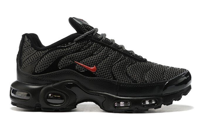NIKE AIR MAX PLUS TN RED LINE