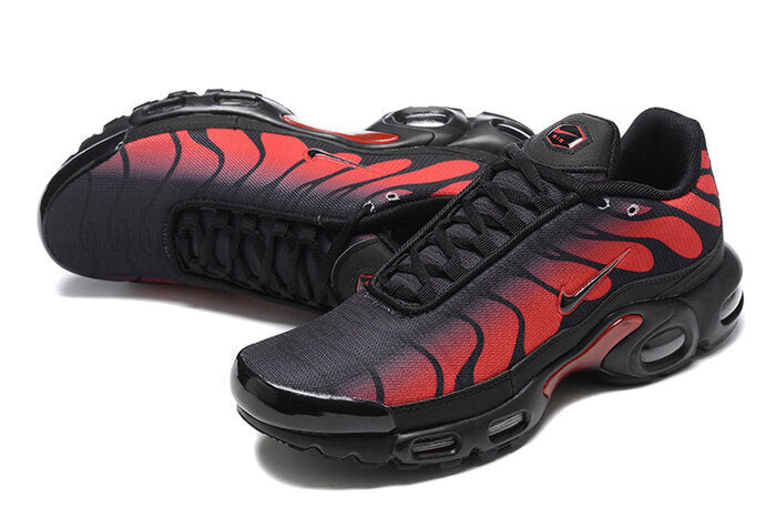 NIKE AIR MAX PLUS TN DEADPOOL