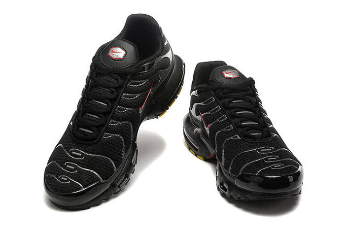 NIKE AIR MAX PLUS TN CARBON