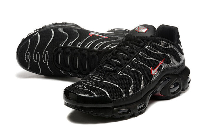 NIKE AIR MAX PLUS TN CARBON