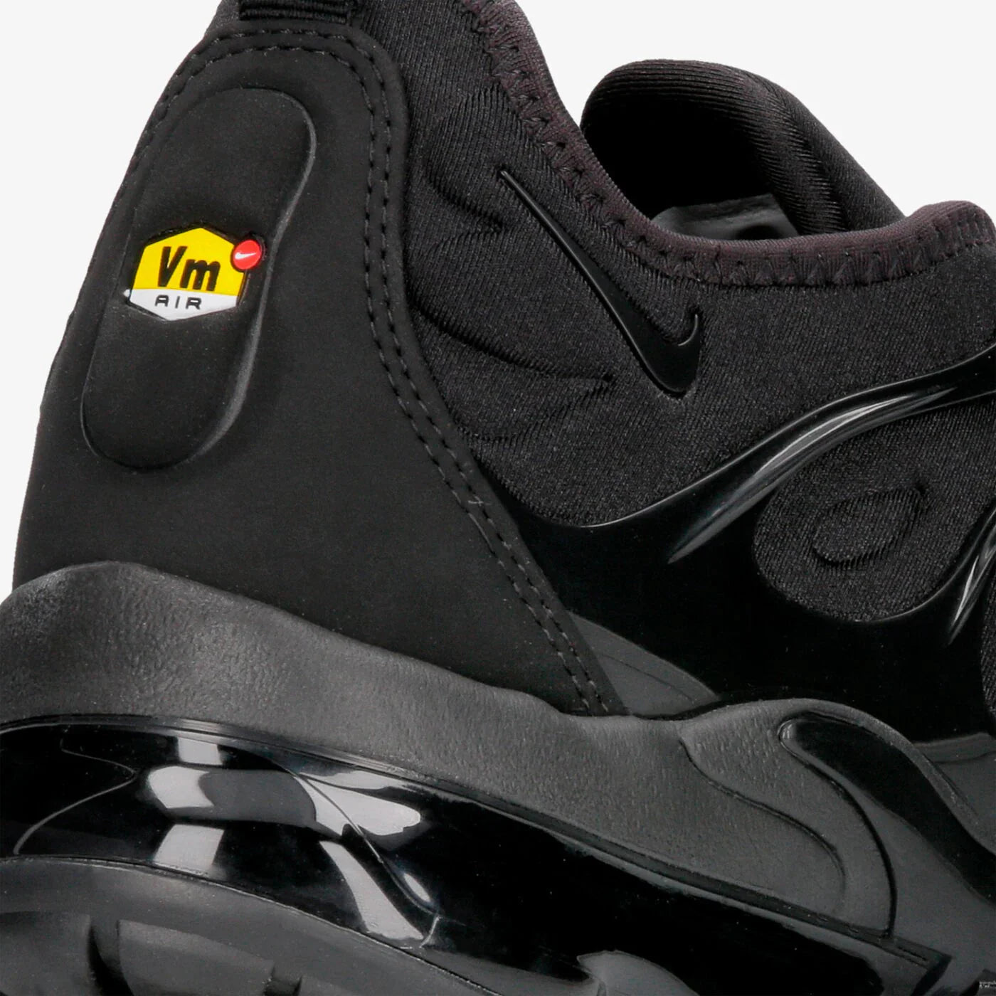 Nike Air Vapormax Plus Triple Black