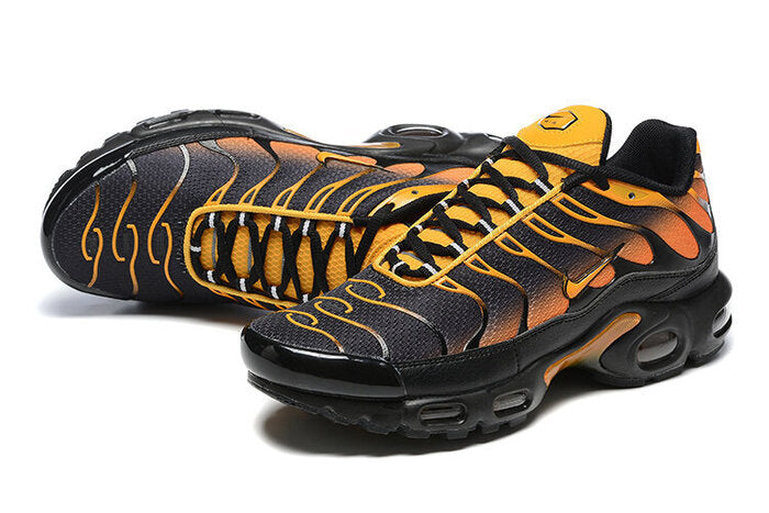 NIKE AIR MAX PLUS TN BEE