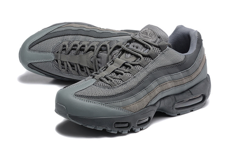 NIKE AIR MAX 95 ESSENTIAL