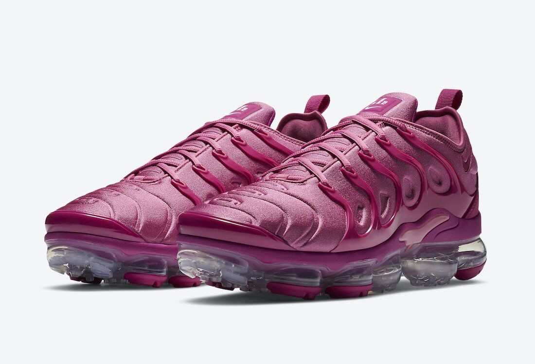 NIKE VAPORMAX PLUS PURPLE