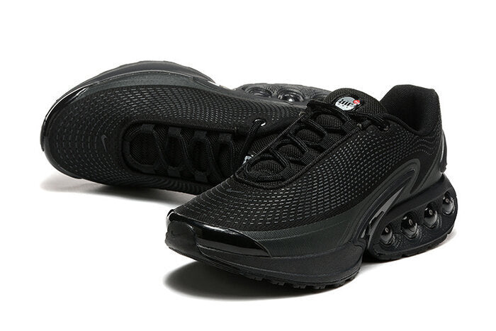 NIKE AIR MAX DN BLACK