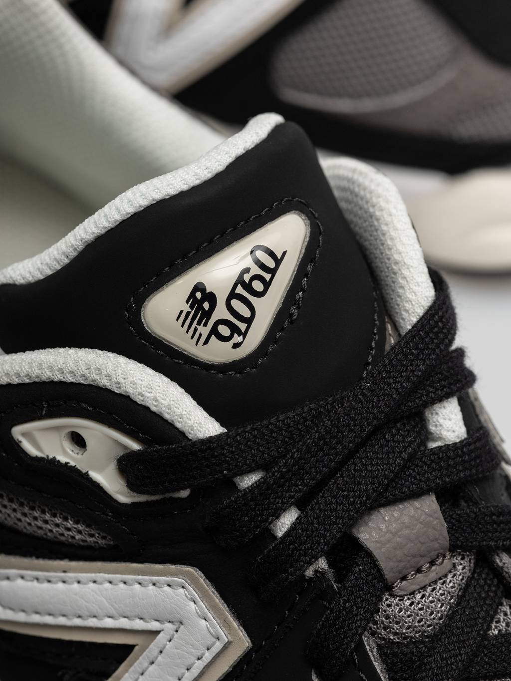 Сникърси New Balance U9060510 Black/Castlerock/White New Balance