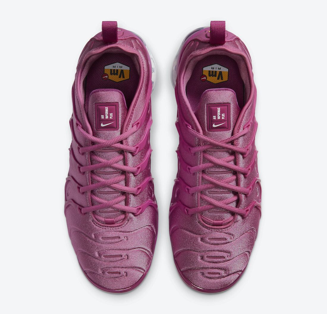 NIKE VAPORMAX PLUS PURPLE