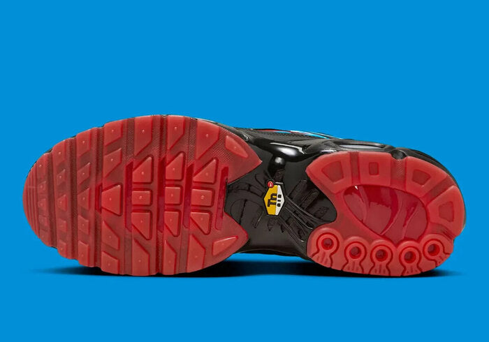 NIKE AIR MAX PLUS TN TUNED SHARK ATTACK