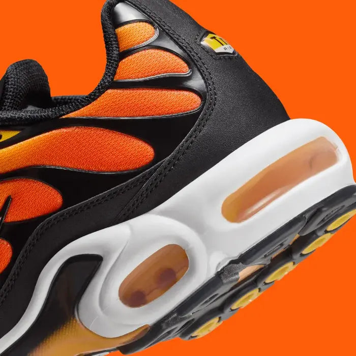 NIKE AIR MAX PLUS TN SUNSET