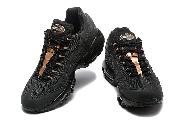 NIKE AIR MAX 95 x SYNA WRLD