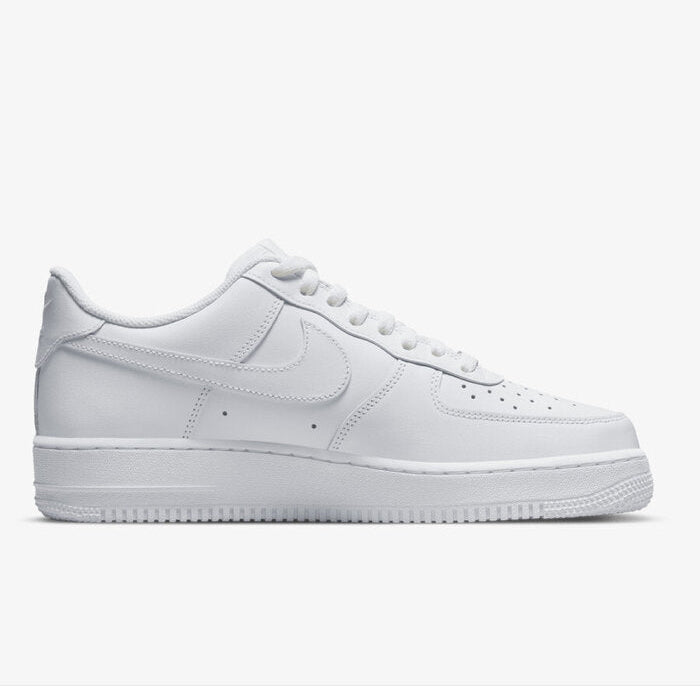NIKE AIR FORCE 1 WHITE