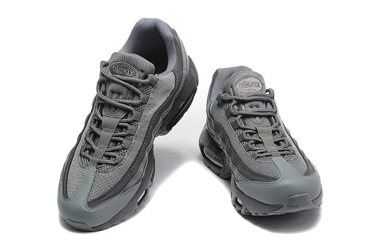 NIKE AIR MAX 95 ESSENTIAL