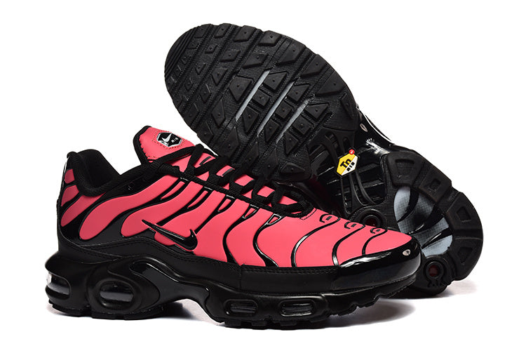 NIKE TN THERMOREACTIVE RED