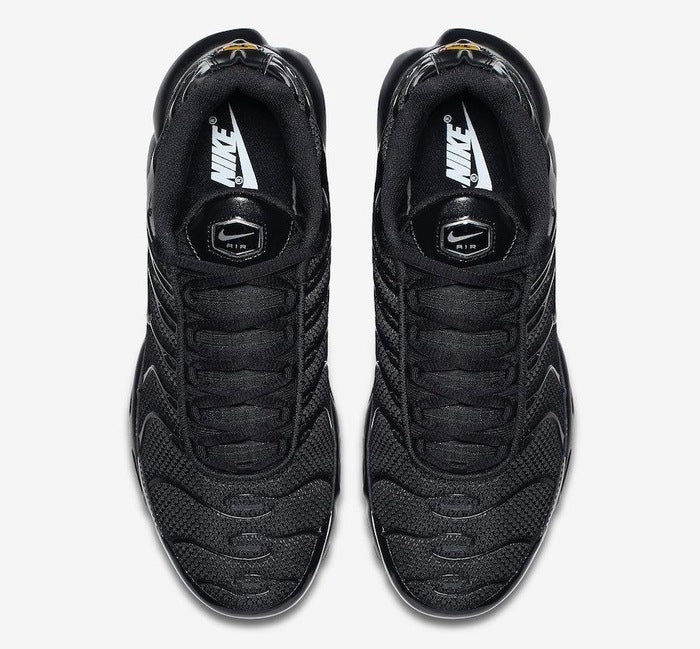 NIKE AIR MAX PLUS TN BLACK