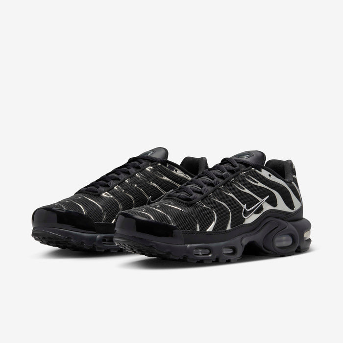 Nike Air Max Plus SE Black Chrome Silver