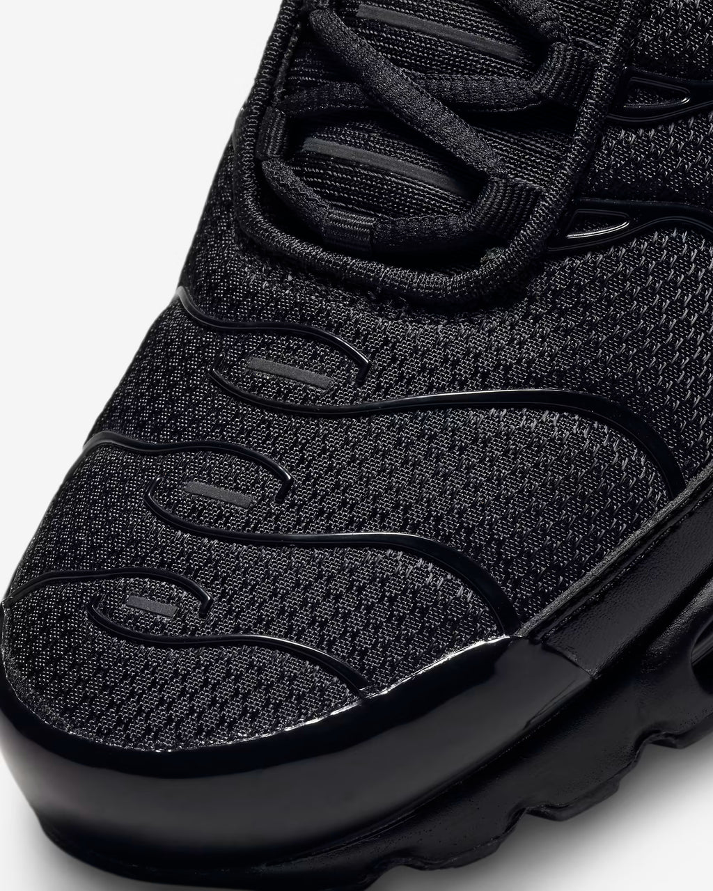 Nike Air Max Plus TN "Triple Black"