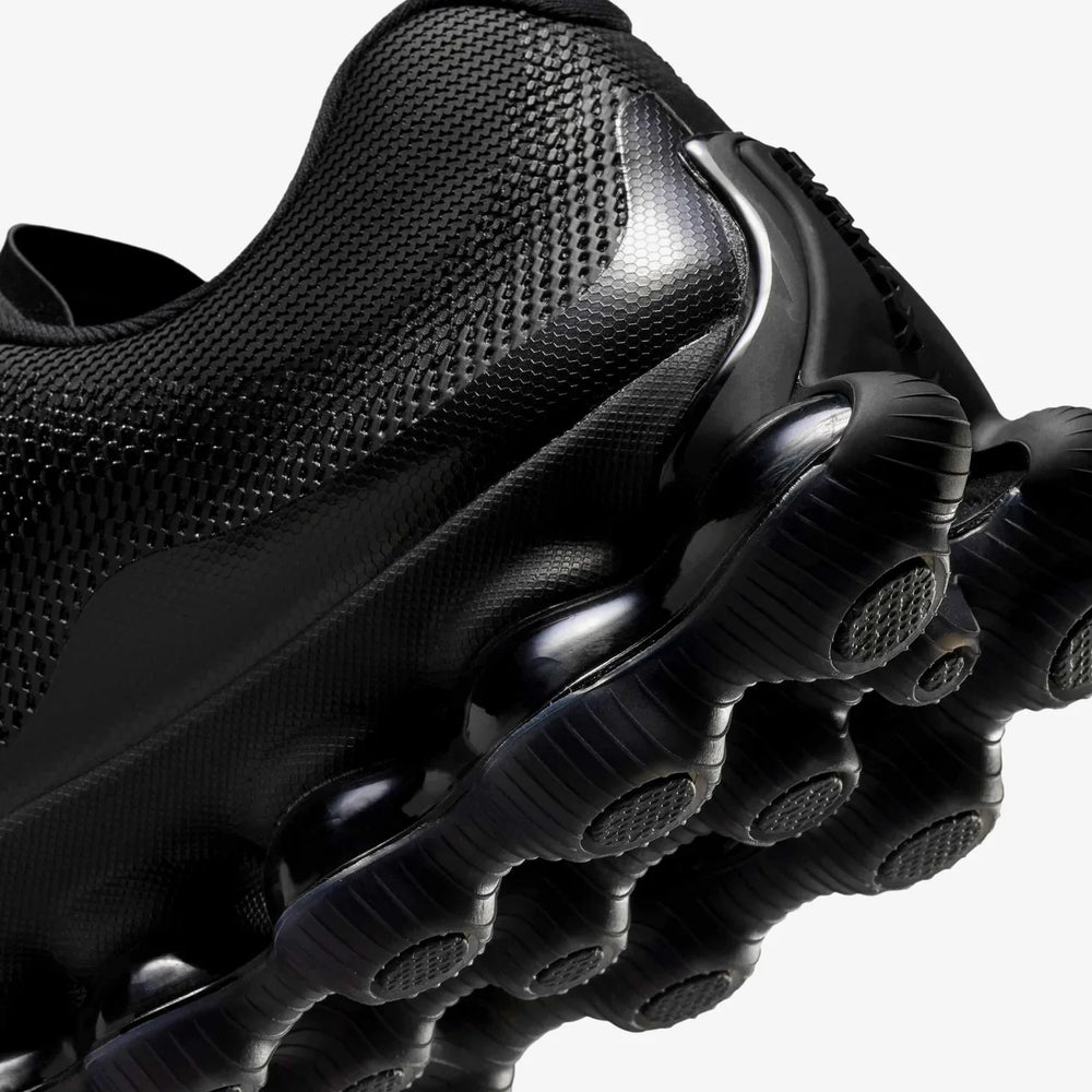 Nike Air Liquid Max „Triple Black“ IQ7634-003 Nike