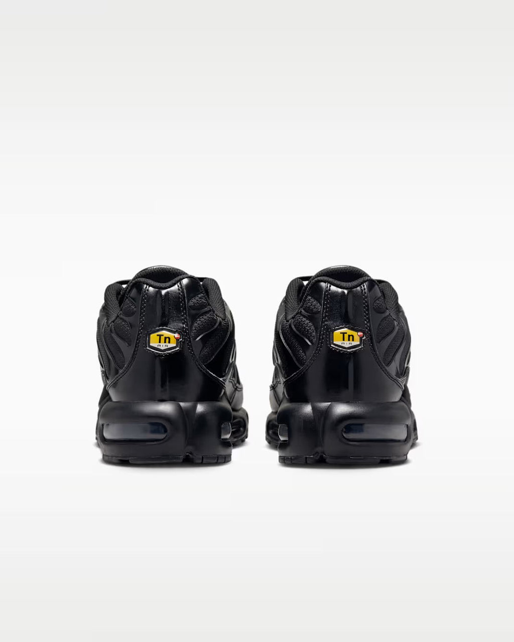 NIKE AIR MAX PLUS TN "TRIPLE BLACK" 604133-050 Nike