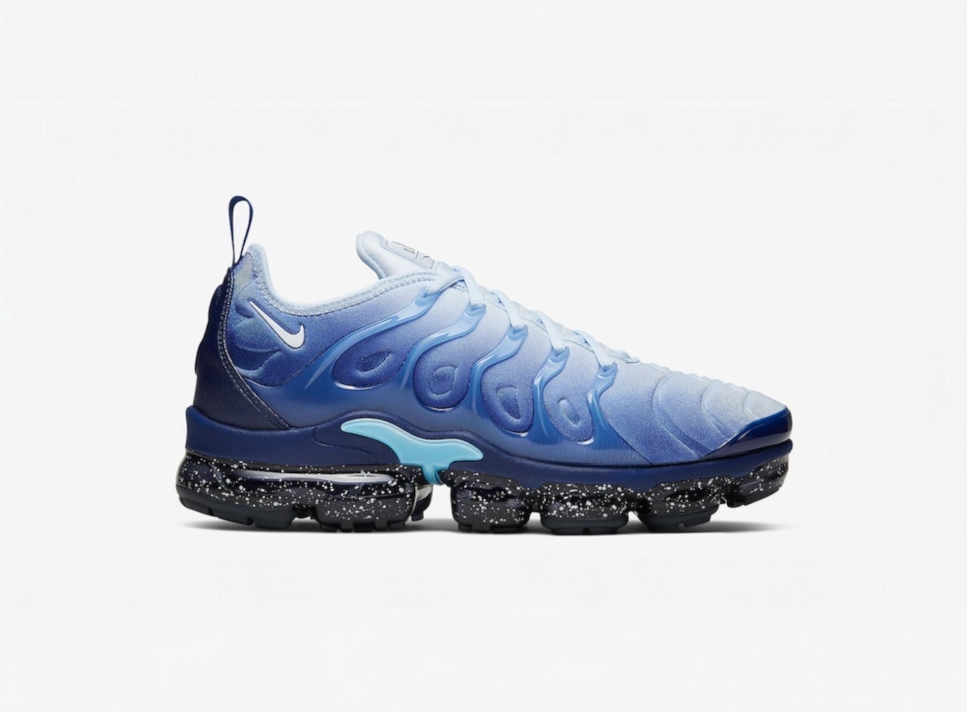 NIKE VAPORMAX PLUS SPACE