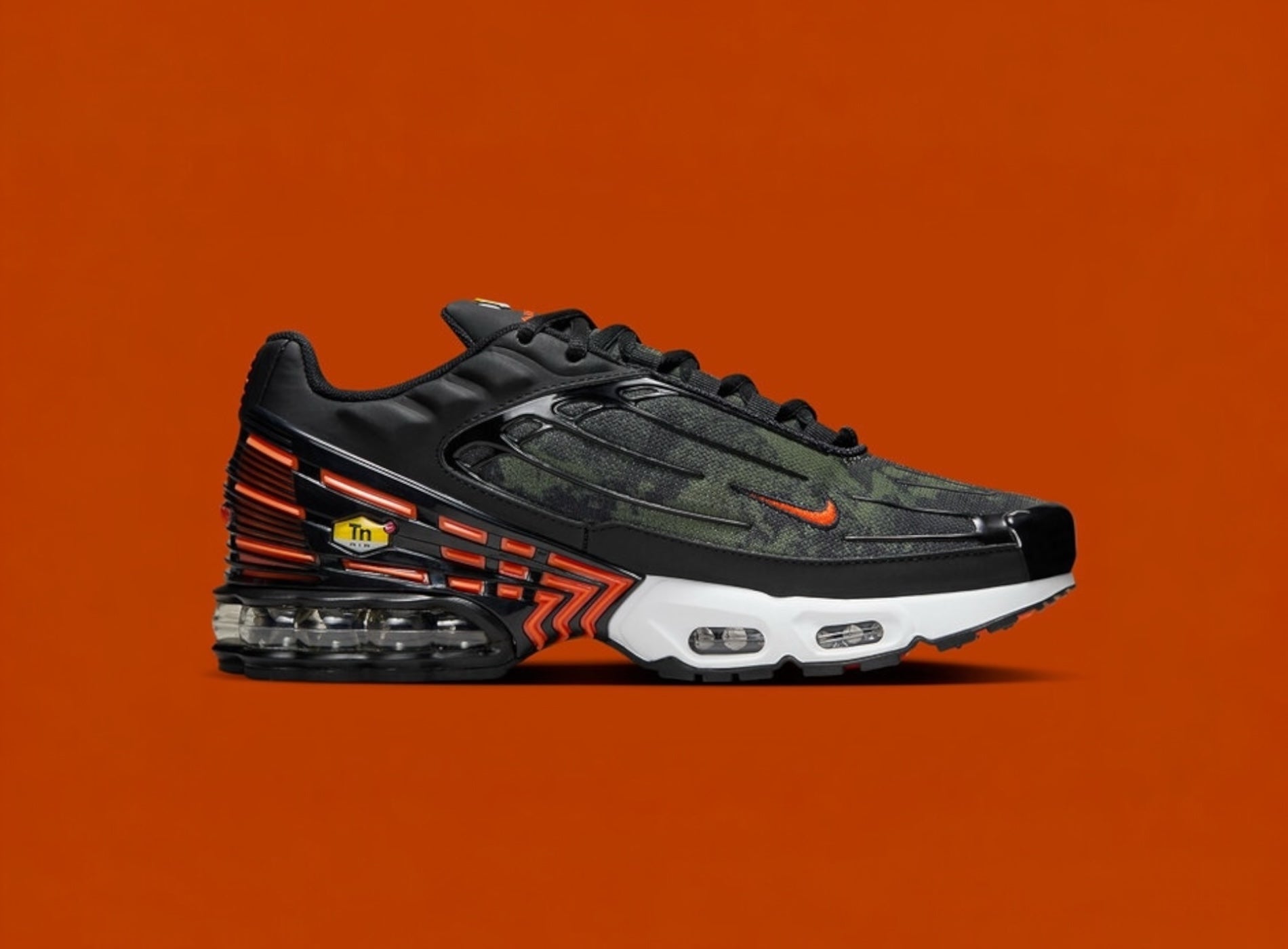 NIKE TN 3 MILITARY