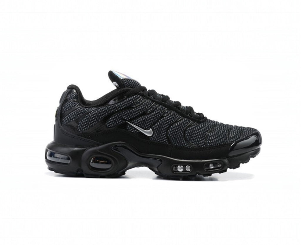 NIKE AIR MAX PLUS TN CHROME