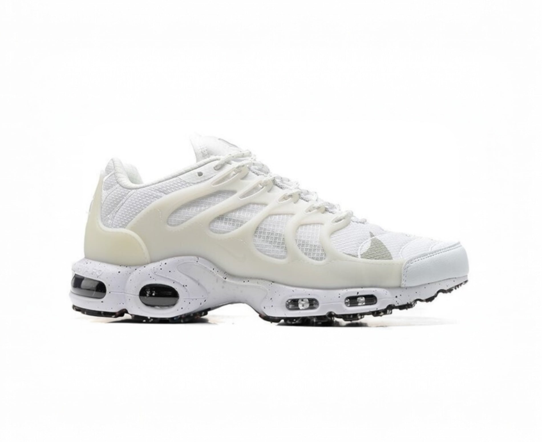 NIKE AIR MAX PLUS TN TERRASCAPE TRIPLE WHITE