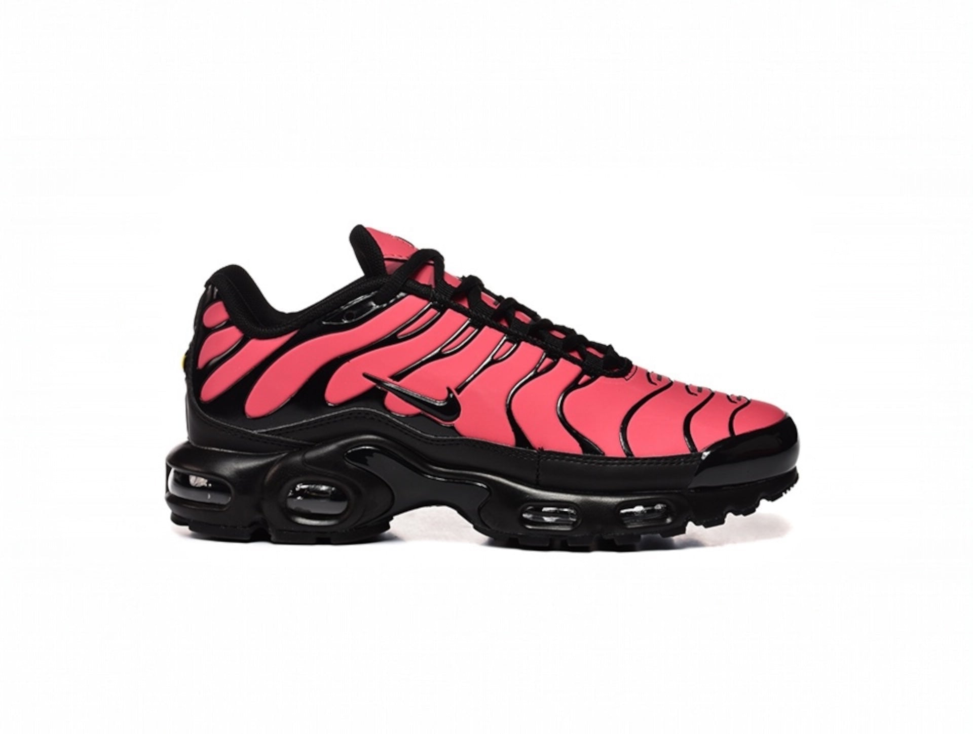 NIKE TN THERMOREACTIVE RED