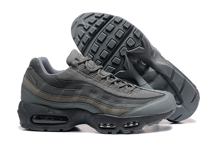 NIKE AIR MAX 95 ESSENTIAL