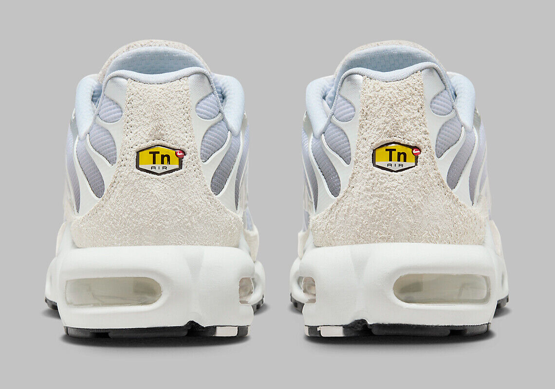 Nike Air Max Plus TN Sail Pure Platinum Silver Nike