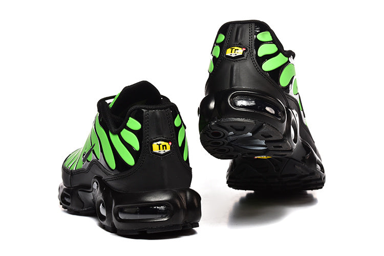 NIKE TN THERMOREACTIVE GREEN