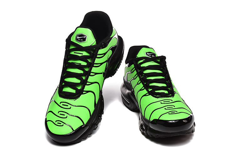 NIKE TN THERMOREACTIVE GREEN