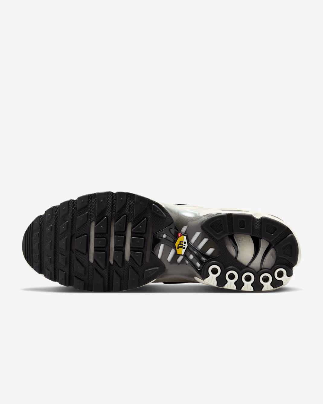 NIKE AIR MAX PLUS TN OREWOOD BROWN
