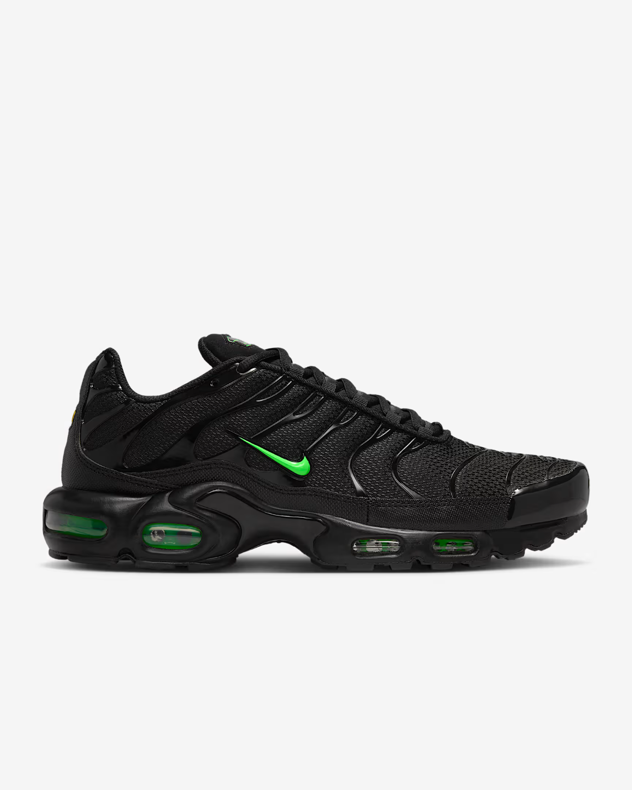 Nike Air Max Plus Green Strike DM0032-024