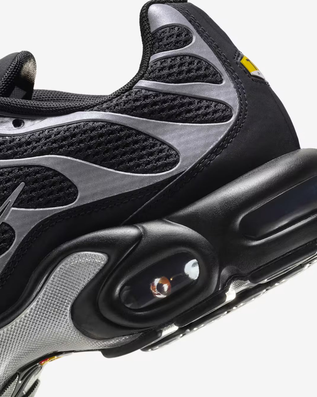 Nike Air Max Plus "Black Reflective Silver"